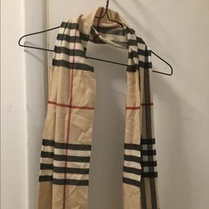 Plaid scarf